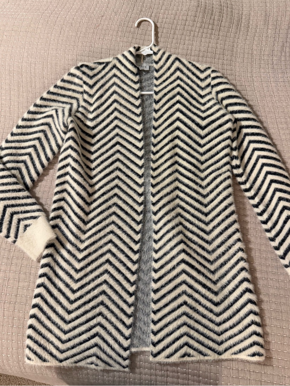 Cyrus Chevron Open-Front Cardigan in Cream & Black